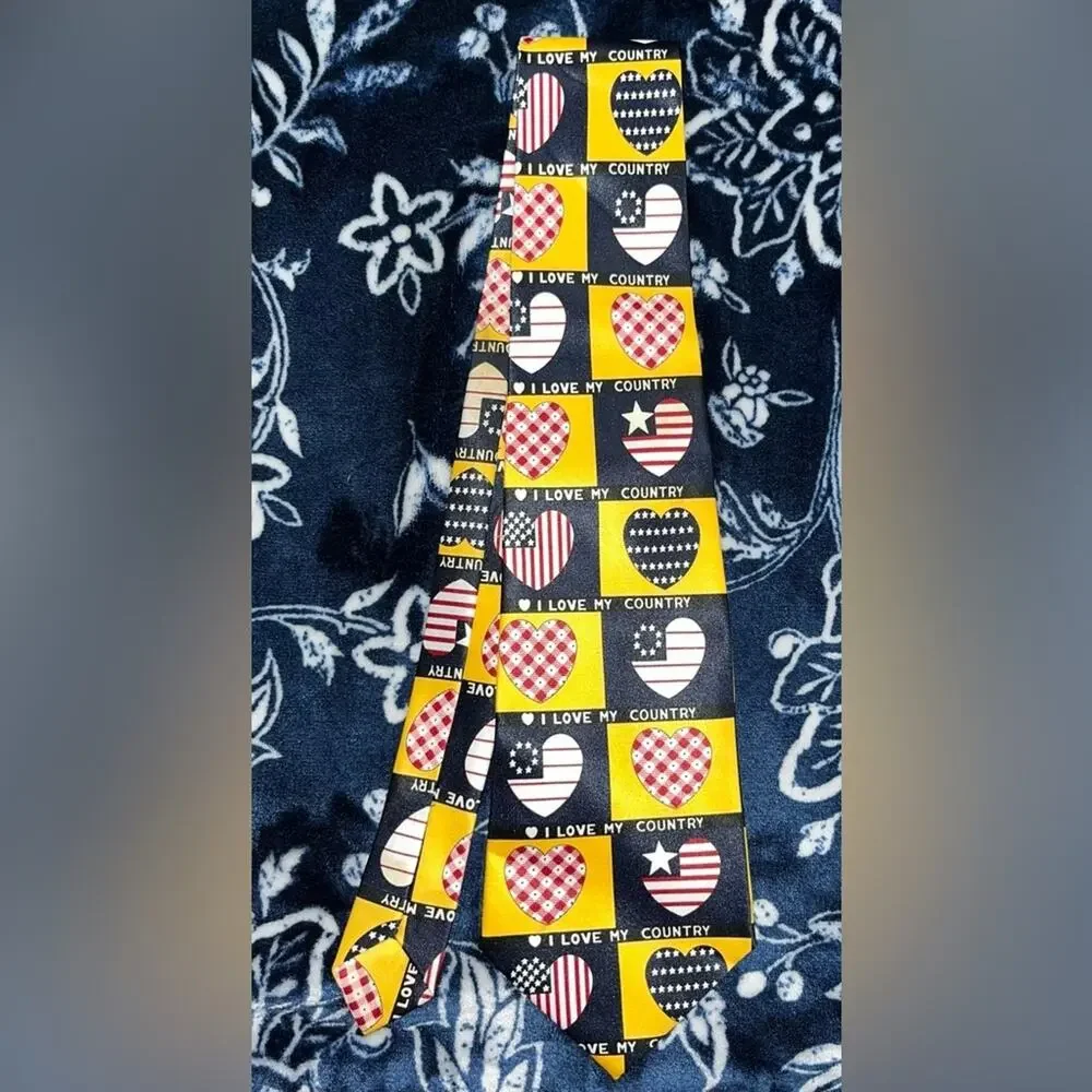 Vintage 90s Alvery Handmade “I Love My Country” Men’s Tie